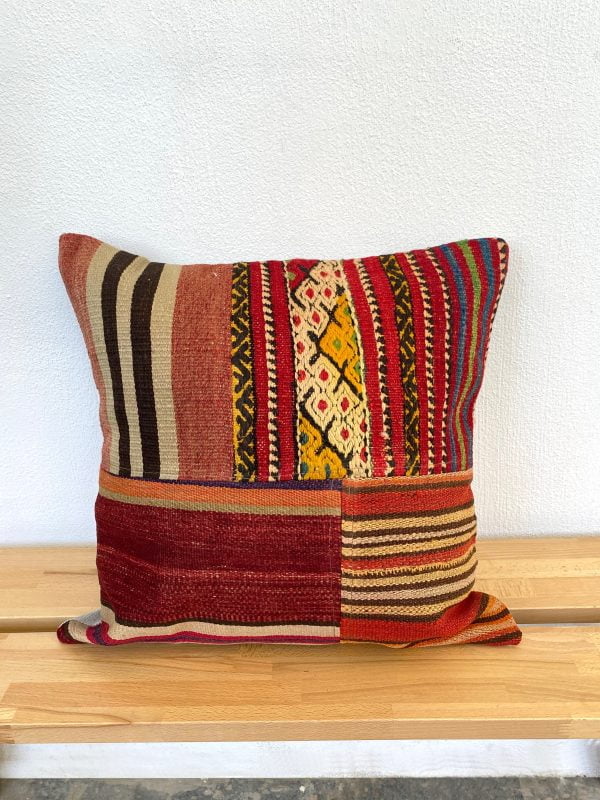 Tike M kırlent kılıfı